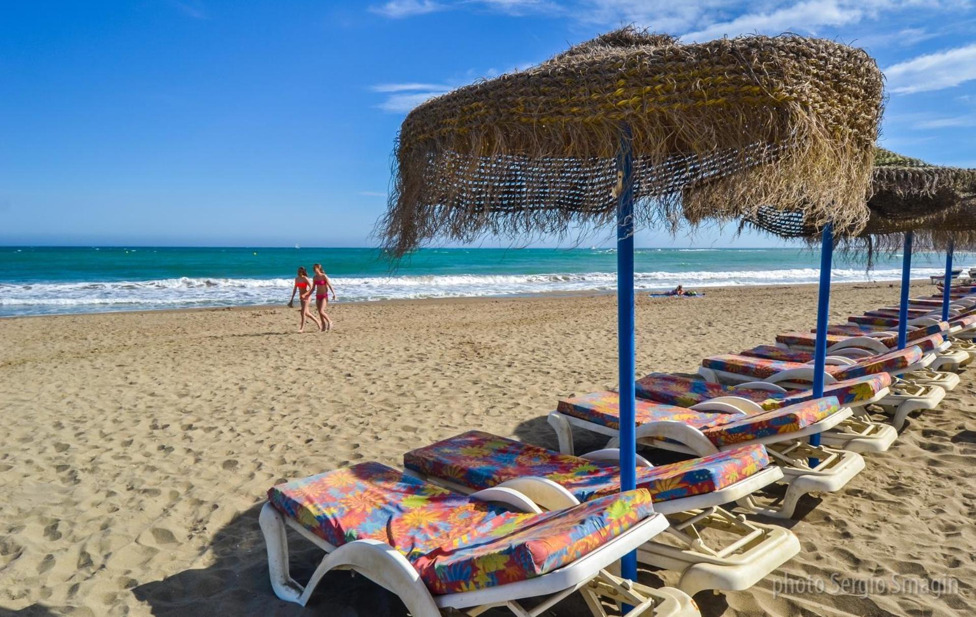 135 Agata Apartamentos. Piscina Y Playa. A Corta Distancia Del Centro. Benalmádena Eksteriør bilde